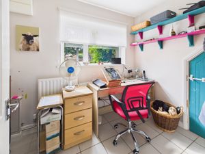 Office- click for photo gallery